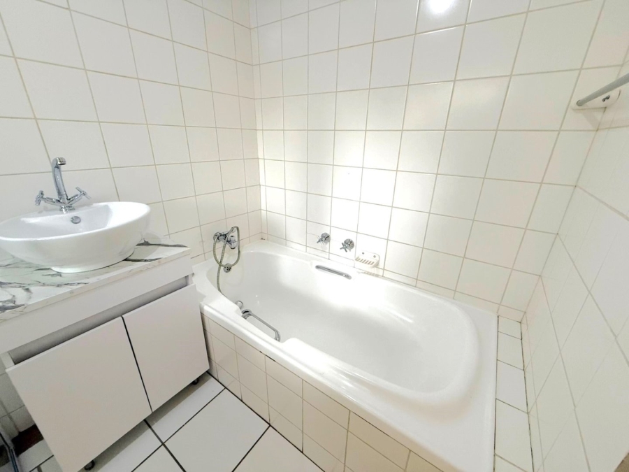 To Let 4 Bedroom Property for Rent in Dan Pienaar Free State